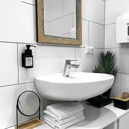 Leni Living - Riesig! Repraesentativ! Ruhig! Apartamento